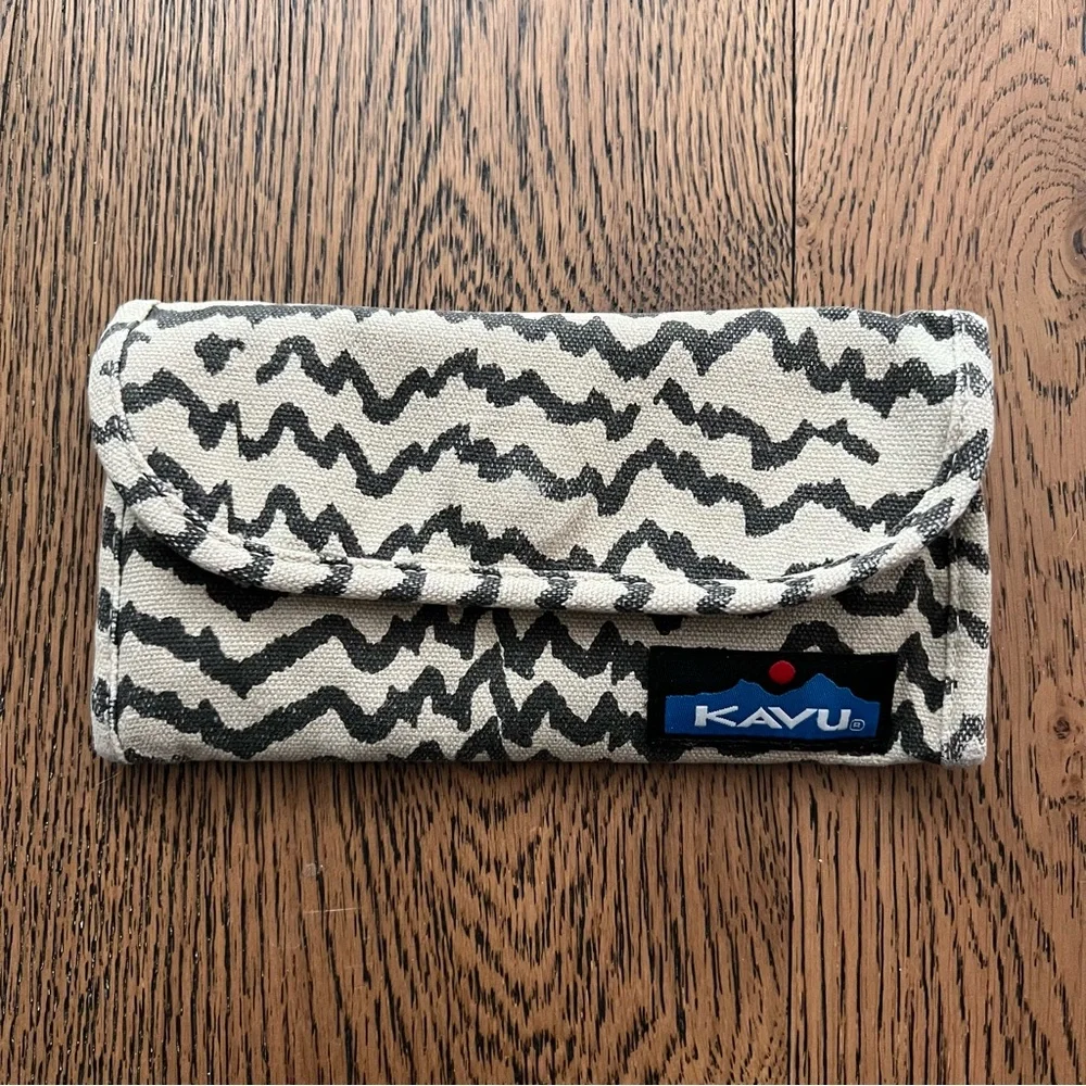 KAVU Big Spender Cotton Wallet in brown and cream